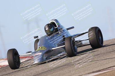 media/Oct-26-2025-CalClub SCCA (Sun) [[8ce1e69566]]/Group 6/Grapevine/